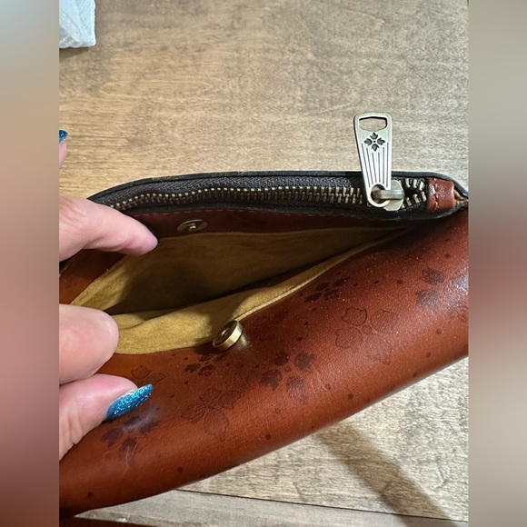 Patricia Nash Crossbody Signature ✨ - Picture 3 of 7